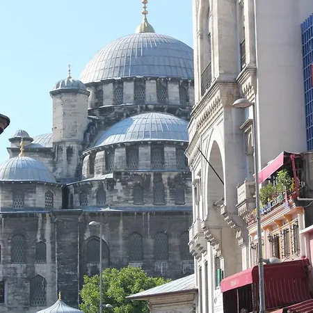 Galata Tower Apart