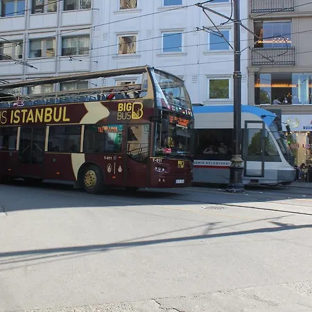 Galata Tower Apart